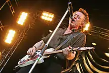 Lundell on stage in Borgholm, Sweden 2005.