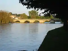 The Vienne in Aixe-sur-Vienne (Haute-Vienne).