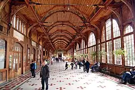 Spa house hallway