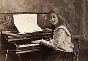 Lyubov Orlova in 1916