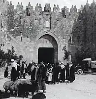 Damascus Gate northern facade, 1920