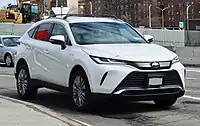 2021 Venza XLE (AXUH85)