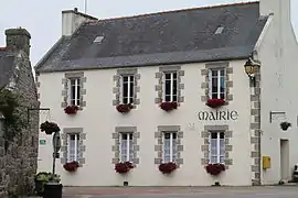 The town hall in Lanrivoaré