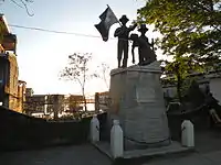 Bantayog ng Kagitingan (Federasyon ng mga Beterano ng Obando District IV, October 12, 1996; English: Shrine of Valour)