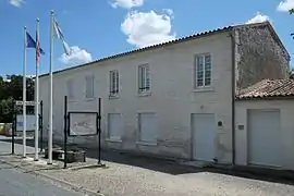 The town hall in Ferrières