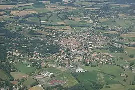 An aerial view of Réalmont