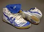 A pair of Asics wrestling shoes, model Split Second V