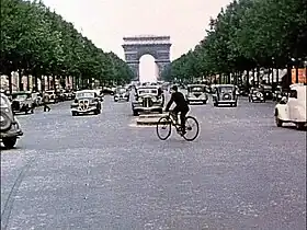 The Champs-Élysées in 1939.