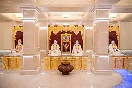 Bhagatji Maharaj, Shastriji Maharaj, Yogiji Maharaj, Pramukh Swami Maharaj, and Mahant Swami Maharaj