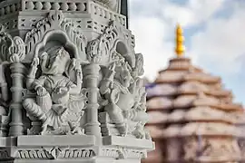 Ganesha sculpture on the mandir pillars