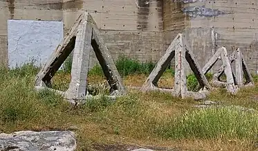 Hollow examples at the Grand Blockhaus, France