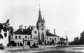 Photograph of Beacon Towers in 1922