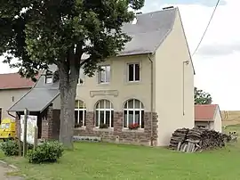 The town hall in Blémerey