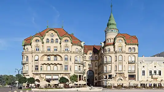 Black Eagle Palace in Oradea, today in Romania, at that time part of the Austro-Hungarian Empire, by Marcell Komor and Dezső Jakab (1907–08)