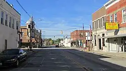 Looking west at the intersection of Main and Broadway Streets in Blanchester