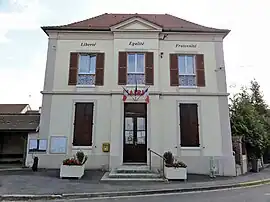 The town hall of Bouqueval