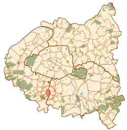 Location (in red) within Paris inner suburbs