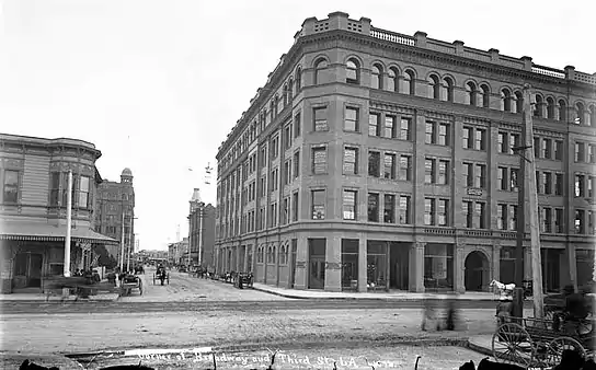 When it opened in 1894, the Bradbury Building towered above its neighbors and became the southwestern anchor of the business district, then centered around First and Main.