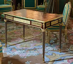 Table for Marie-Antoinette by Jean-Henri Riesener (1785)