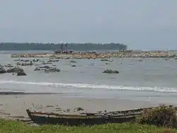 Stranded boats and raised reefs at Busung, Gusong Bay, Simeulue, Indonesia, 8 April 2005