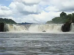 Panama Waterfalls, Paru River