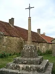 The cross in the hamlet of Turley