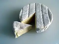 Camembert  – (France)