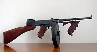 Thompson submachine gun (1921 model)