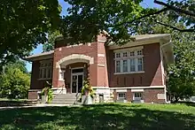 1912 Yates Center Carnegie Library (2017)