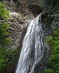 Ray Pic waterfall