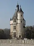 Katherine Briçonnet: Chenonceau tower (1521)