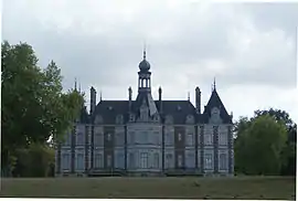 The chateau in Breteau