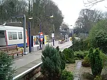 The single platform and floral display