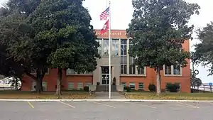 Chicot County Courthouse in Lake Village