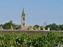 The church in Civrac-en-Médoc