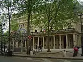 Place Colette with the "Kiosque des noctambules" (left). The building in the background is the Comédie-Française