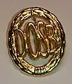 German Sports Badge lapel pin in gold as awarded by the German Olympic Sports Federation