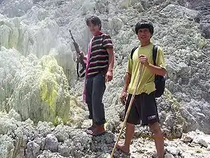 Armed private guards at Bum-bag Fumarole Field #2