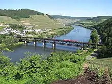 Alf-Bullay double-deck bridge