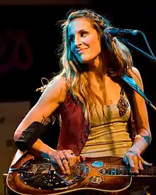 Robison playing dobro, 2010