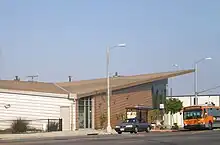 Encino-Tarzana Branch Library