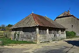 The wash house in Étrelles