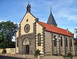 The church in Pérignat-lès-Sarliève