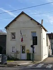 The town hall in Favrieux