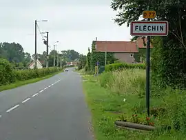 The road into Fléchin