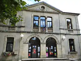 The town hall in Fongrave