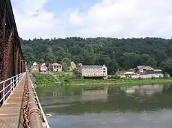 Foxburg seen from the old Foxburg Bridge in August 2007