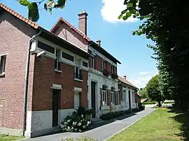 The town hall in Frise