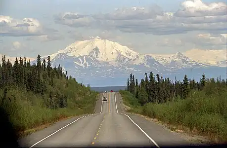 Mount Drum and the Glenn Highway near mile 170 (km 274)