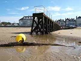 The small jetty, to the east of the beach at Grandcamp